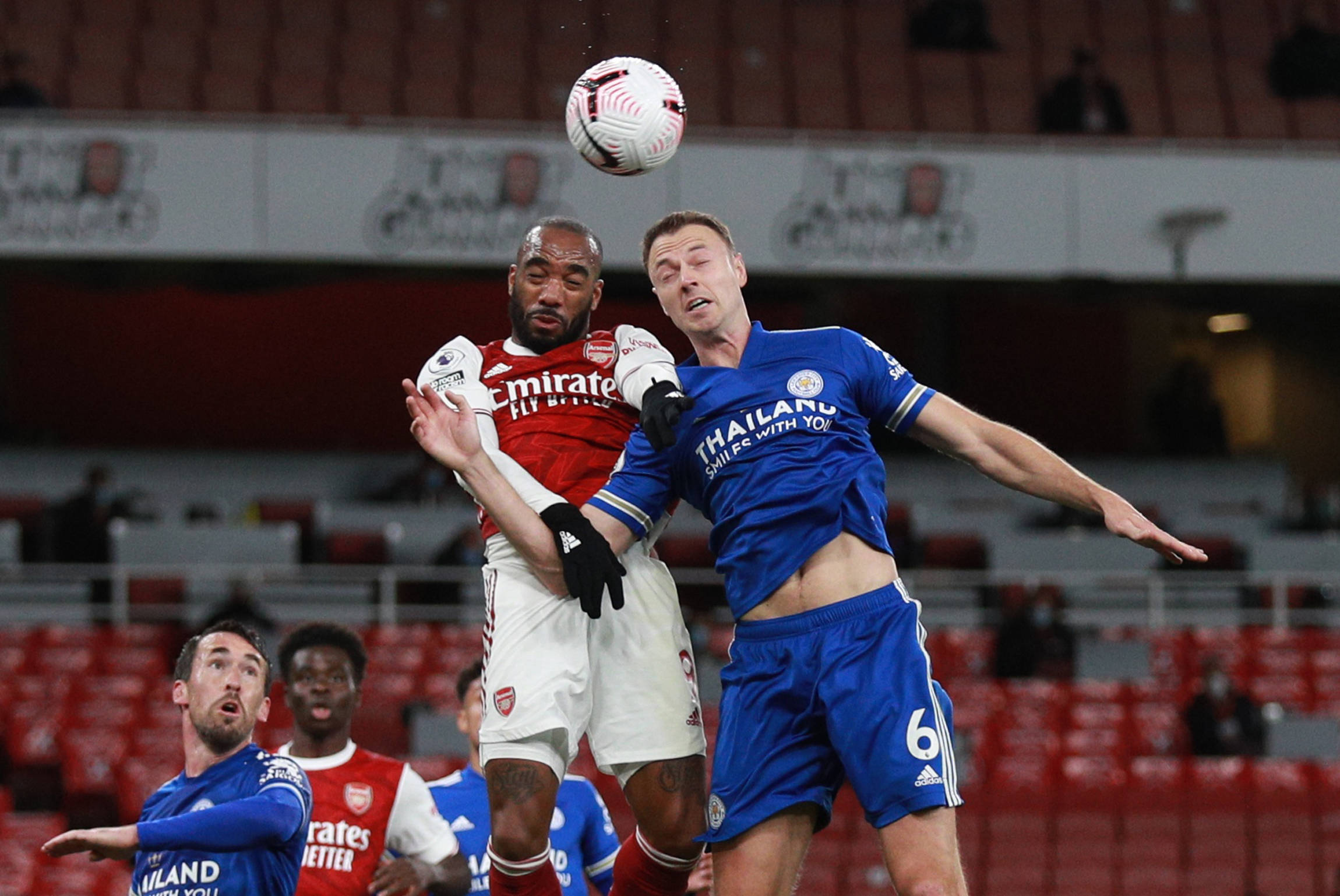 胜利背后的 胜利背后的